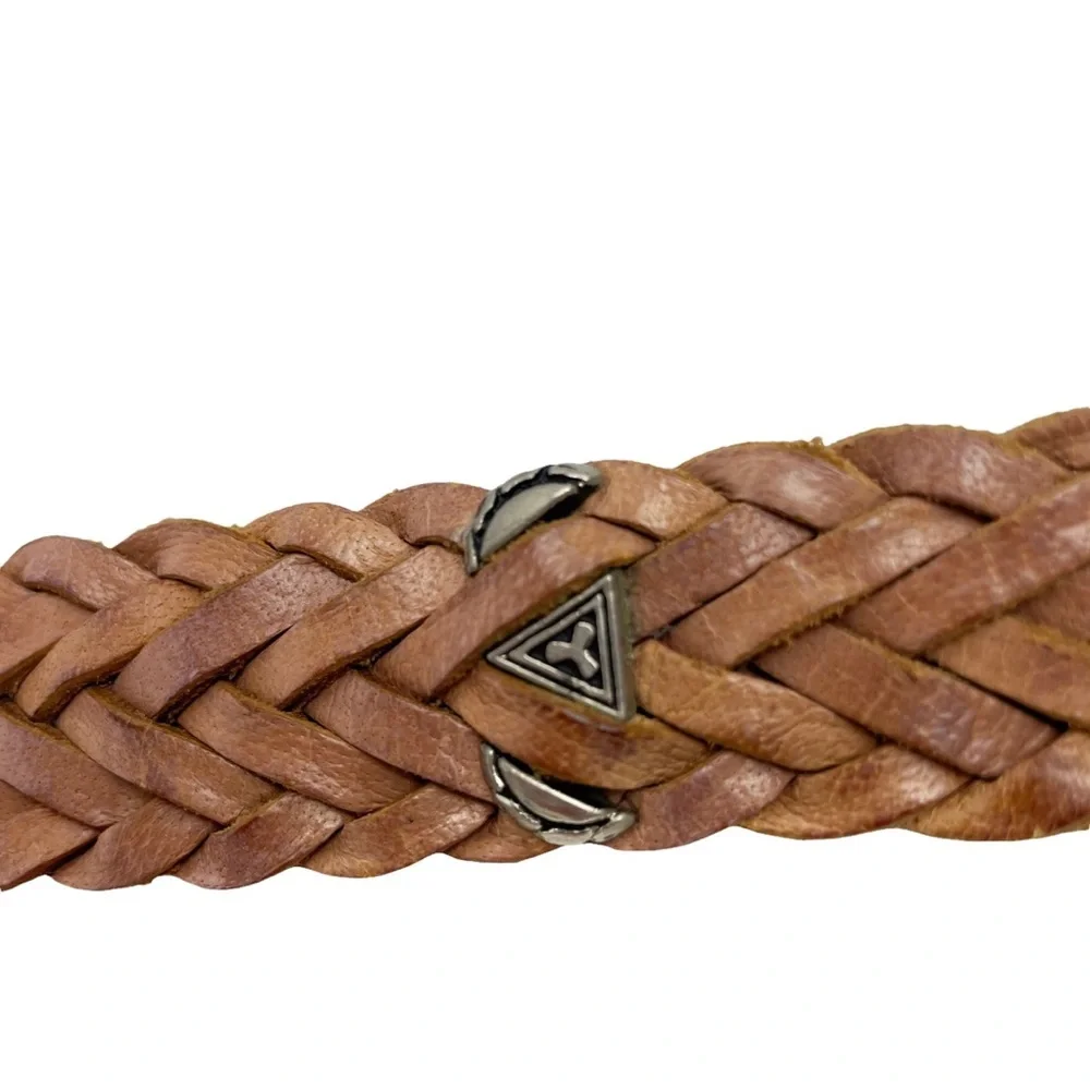 Southwestern Silver‎ and Tan Thin Braided Belt 35